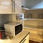 La Petite Maison - Two-room *