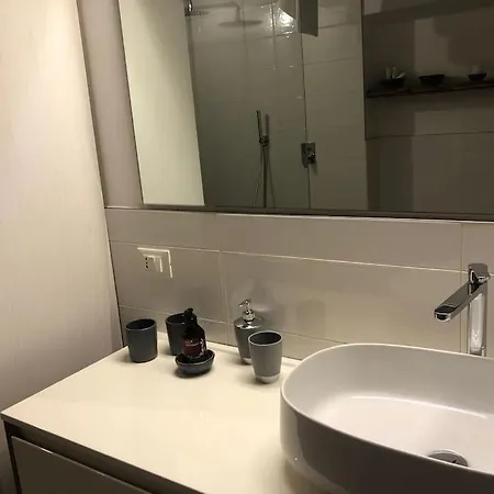 La Petite Maison - Two-room Apartamento