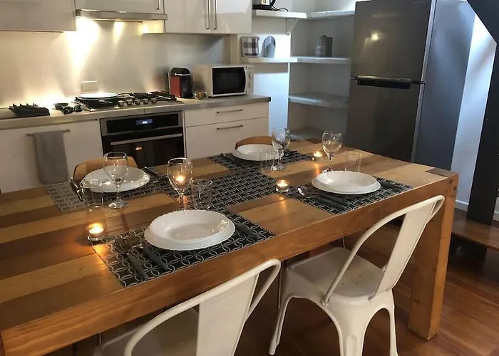 La Petite Maison - Two-room *