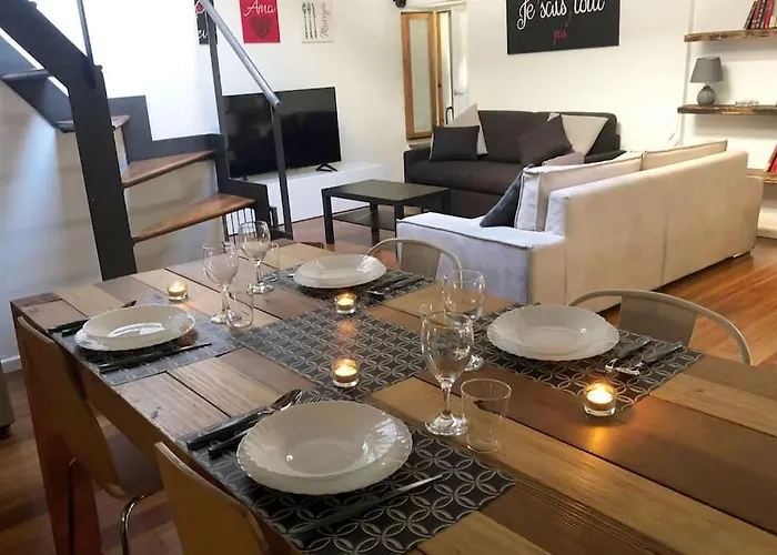 La Petite Maison - Two-room *