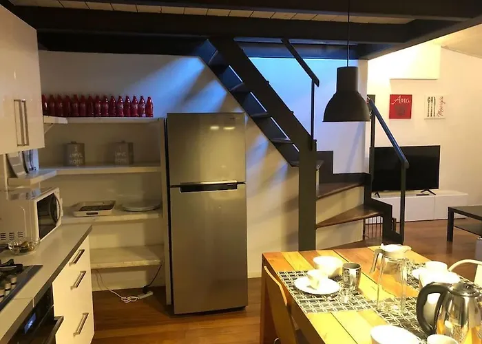 La Petite Maison - Two-room *